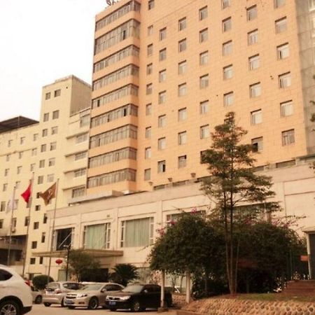 Yunheng Hotel Neijiang エクステリア 写真