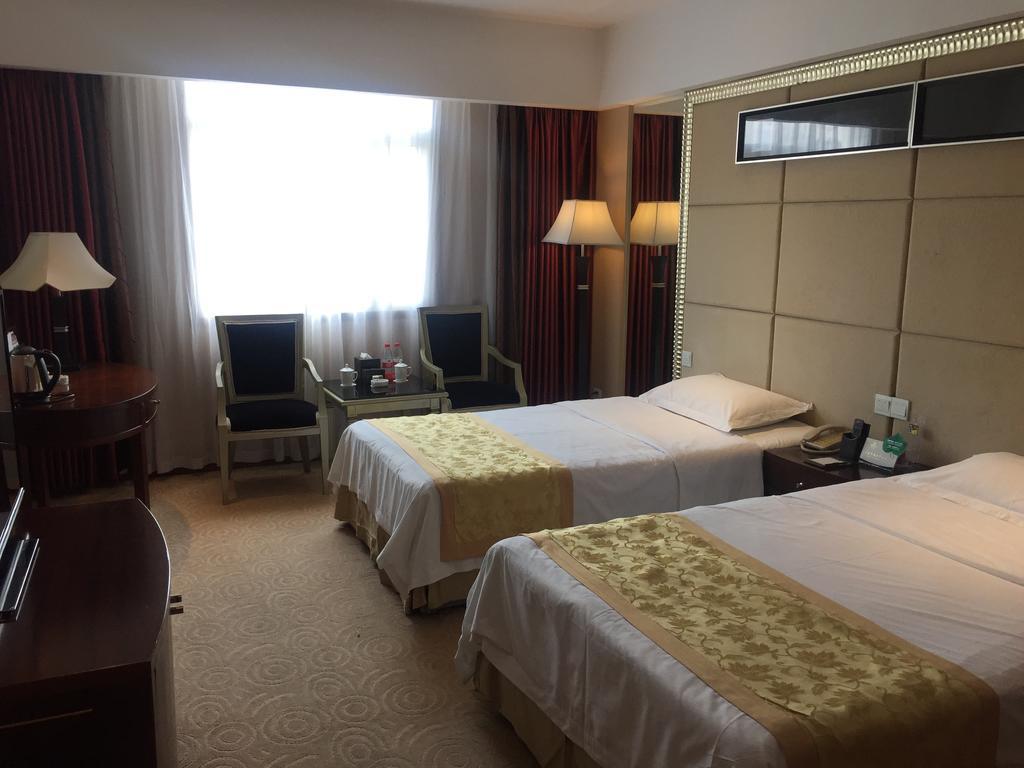 Yunheng Hotel Neijiang エクステリア 写真
